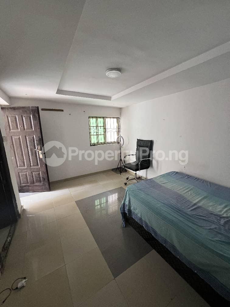 1 bedroom Flat / Apartment for rent chevron Lekki Lagos