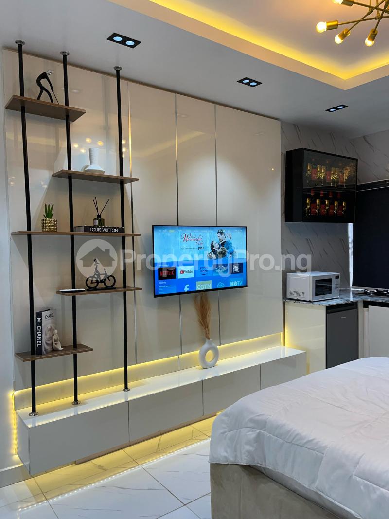 1 bedroom House for shortlet Lekki Phase 1 Lekki Lagos