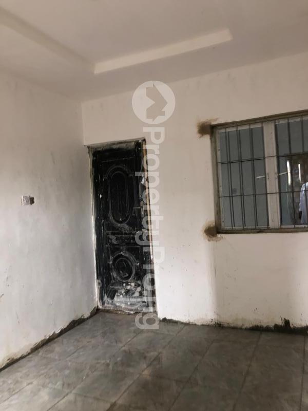 Flat / Apartment for rent Close To Onike Round About Onike Yaba Lagos - 0