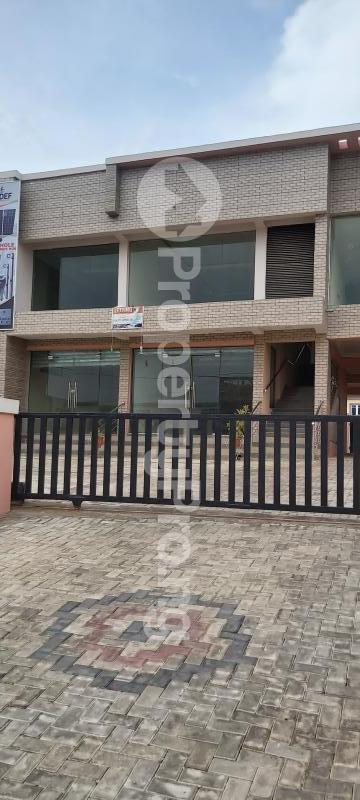 Commercial Property for rent Akala Express Ibadan Oyo
