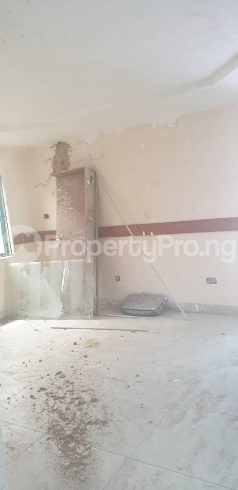 Flat / Apartment for rent Close To 3rd Mainland Bridge, Yaba, Lagos. Yaba Lagos - 1