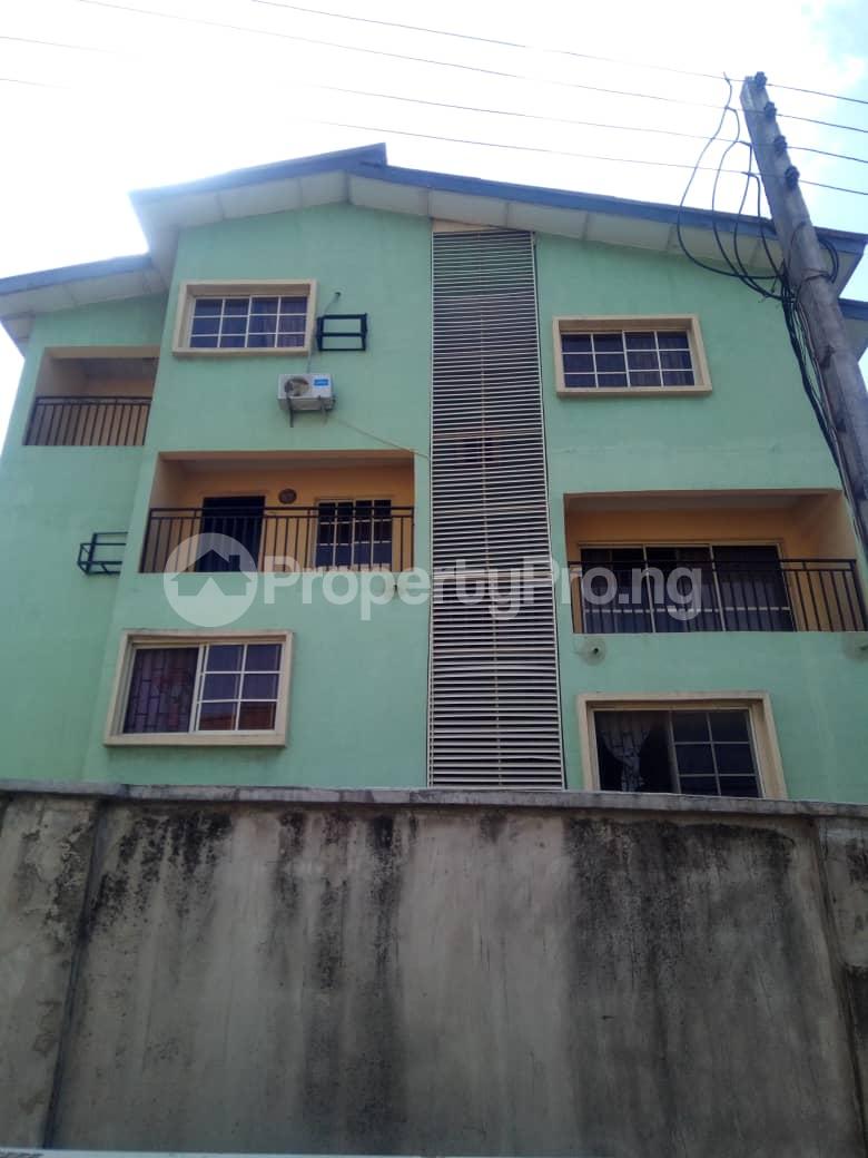 3 bedroom Flat / Apartment for rent   Opebi Ikeja Lagos