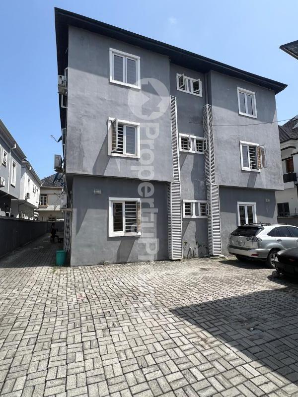 3 bedroom Flat / Apartment for rent Osapa london Lekki Lagos