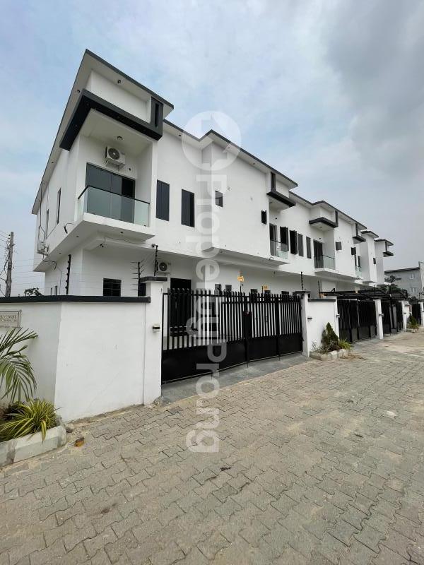 3 bedroom House for sale Sangotedo Lagos
