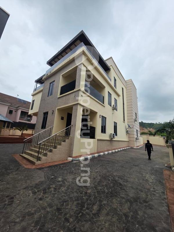 5 bedroom House for sale Diplomatic Zone Katampe Ext Abuja - 0