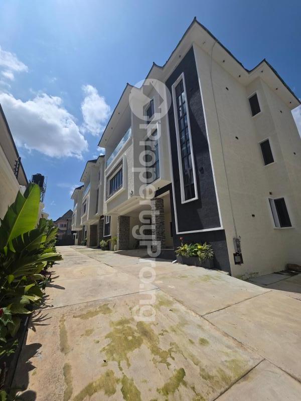 4 bedroom House for sale Apo Resettlement Apo Abuja