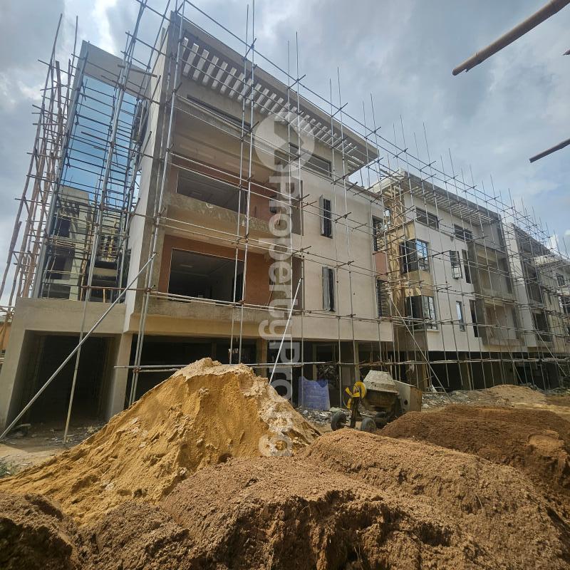 4 bedroom House for sale Adeniyi Jones Ikeja Lagos