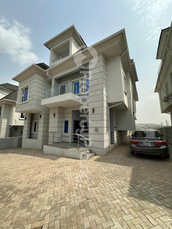 5 bedroom House for sale Guzape Abuja