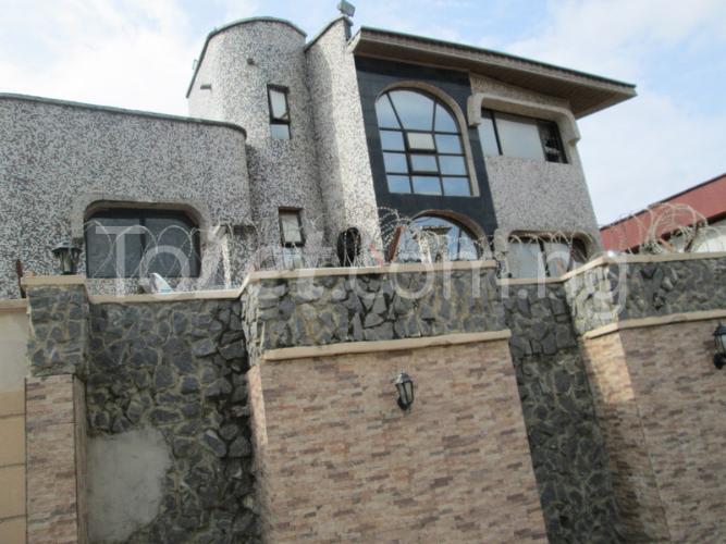 3 bedroom Flat / Apartment for rent Lanre Ebegune Street Oshodi Expressway Oshodi Lagos