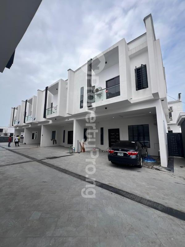 4 bedroom House for sale orchid Lekki Lagos