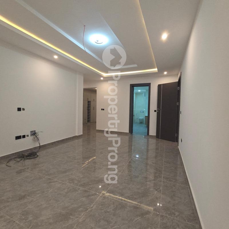 4 bedroom House for sale Adeniyi Jones Ikeja Lagos