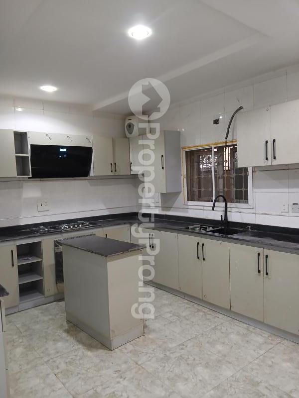 3 bedroom House for rent Gaduwa Abuja