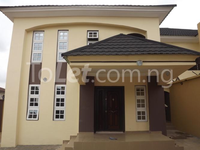 4 bedroom House for rent Mudashiru Owoyele Street Ketu Kosofe/Ikosi Lagos