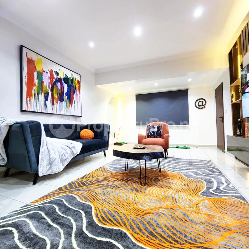 2 bedroom House for shortlet Ikoyi Lagos