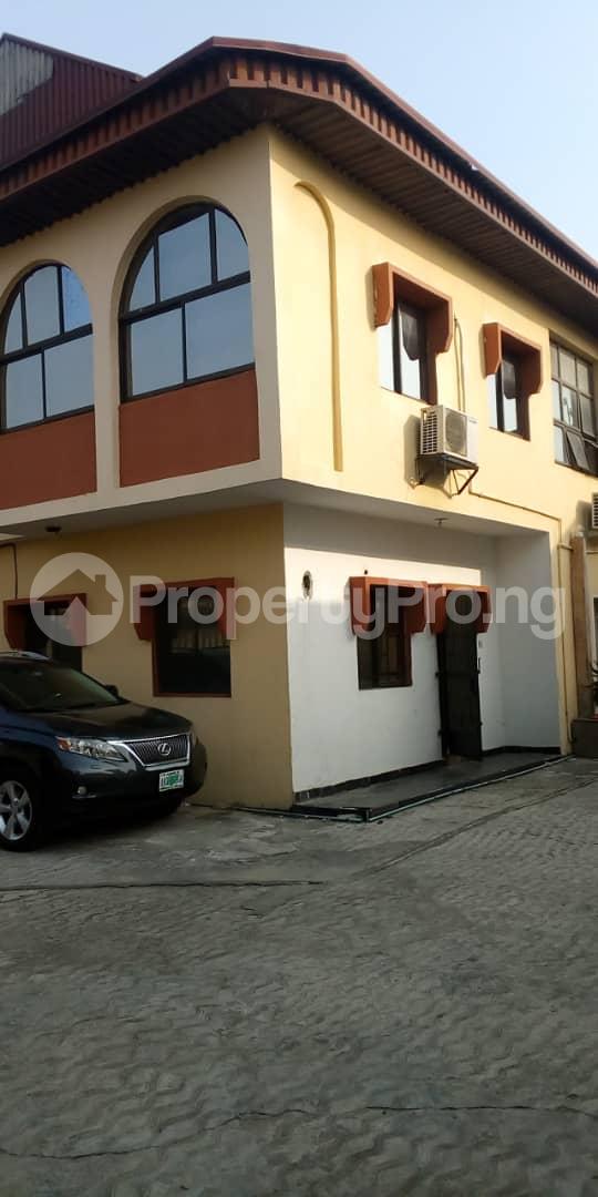 2 bedroom House for rent Lekki Phase 1 Lekki Lagos