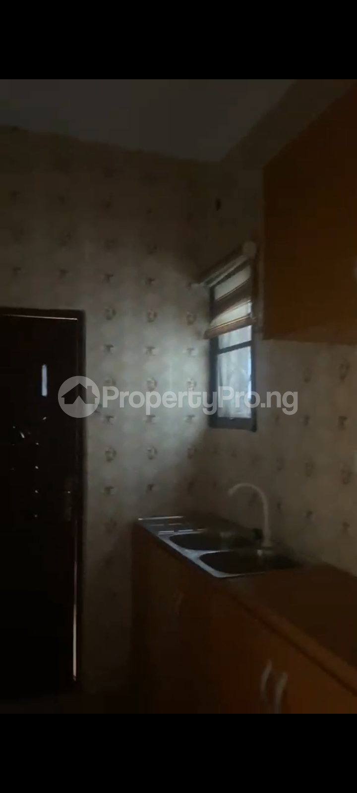 2 bedroom House for rent Agboyi Estate Ketu Lagos