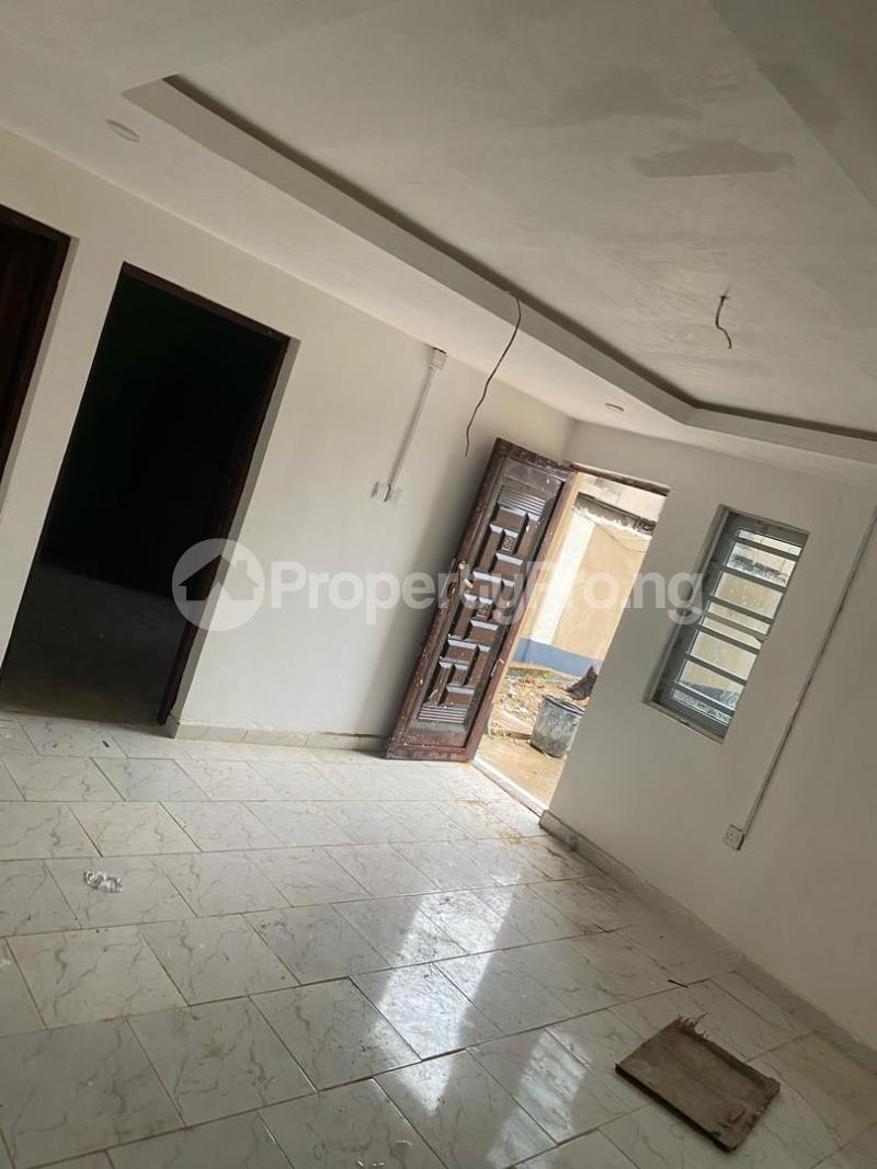 2 bedroom Flat / Apartment for rent Eric moore Surulere Lagos