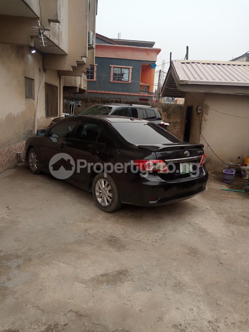 2 bedroom Flat / Apartment for rent Ebute Metta Adekunle Yaba Lagos