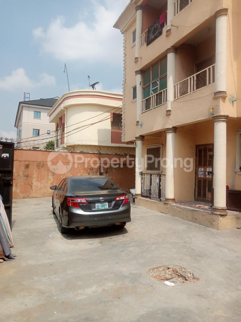 2 bedroom Flat / Apartment for rent Onike Yaba Lagos