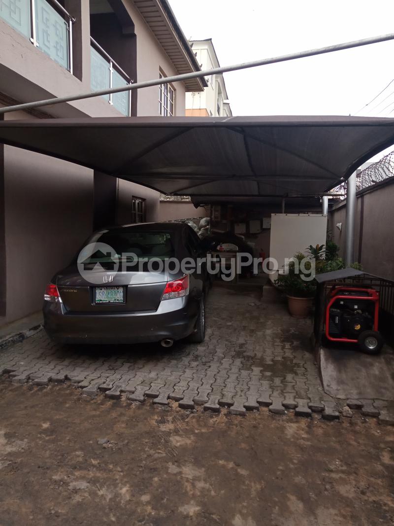 2 bedroom Flat / Apartment for rent Sabo Alagomeji Yaba Lagos