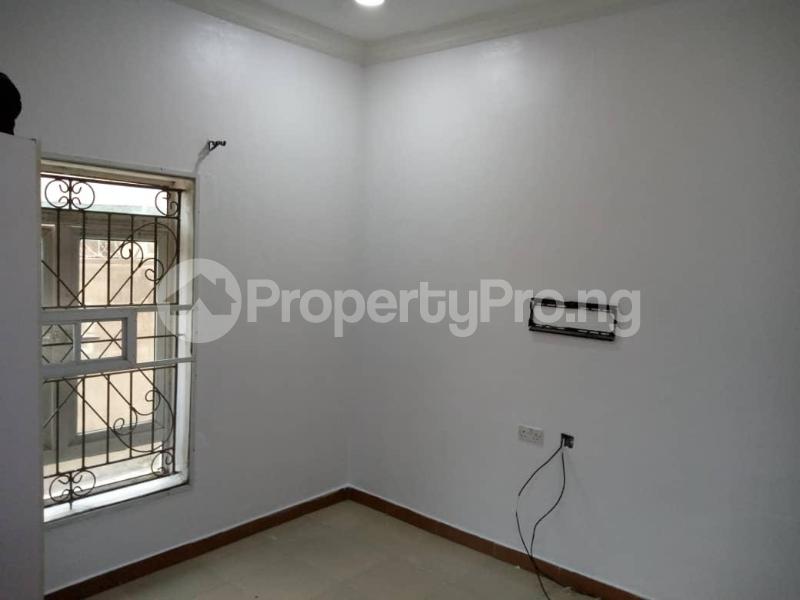 2 bedroom House for rent Almonds Estate, Behind A3 Hotel,faith Bible Axis, Iyana Olopa Bus Stop. Akobo Ibadan Oyo