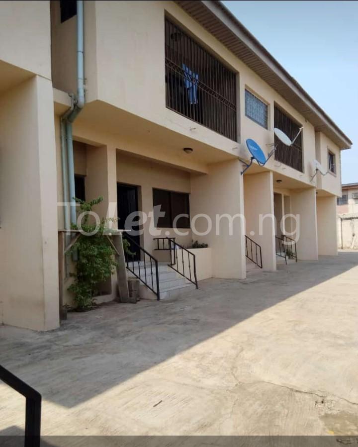 2 bedroom House for rent Olopade Agoro, Oluyole Main Oluyole Estate Ibadan Oyo