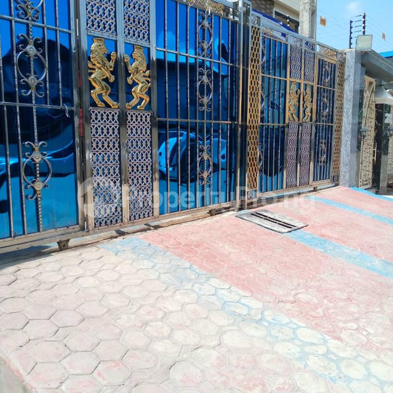 2 bedroom Flat / Apartment for rent Alagomeji Yaba Lagos