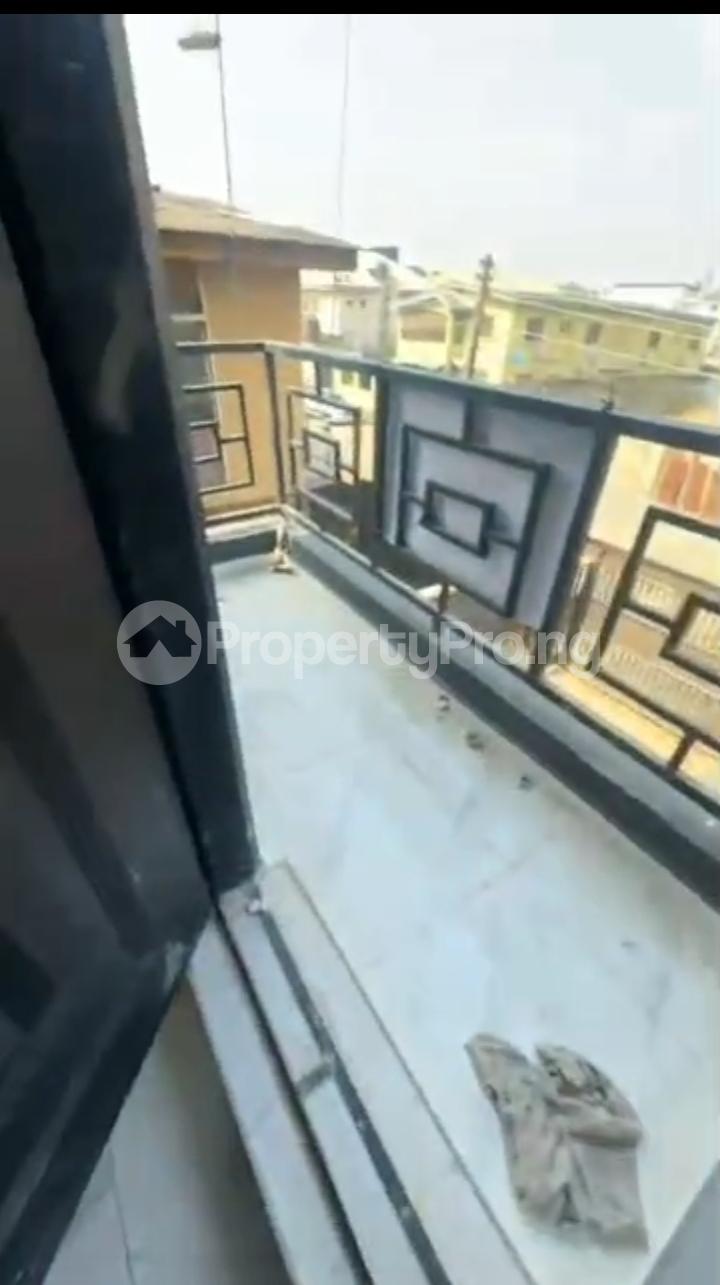 2 bedroom Flat / Apartment for rent Onike Iwaya, Yaba, Lagos Yaba Lagos