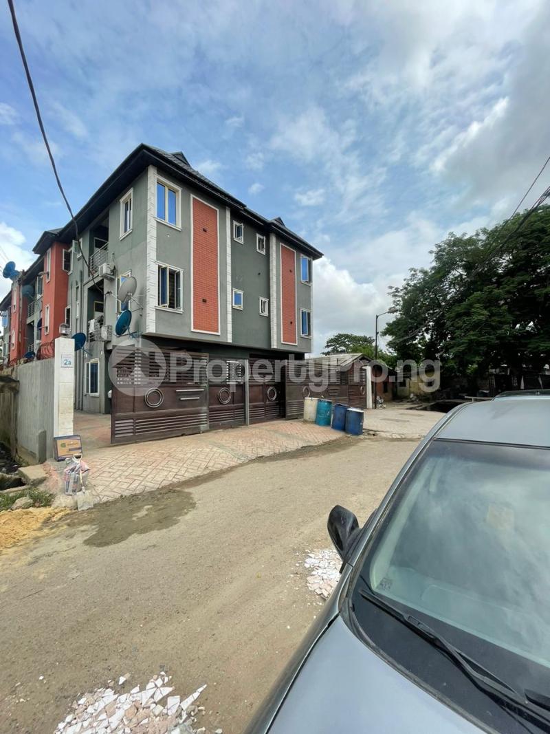 2 bedroom House for rent Maryland Lagos