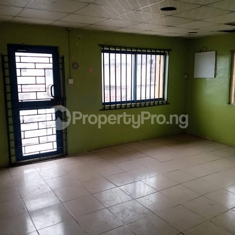 3 Bedroom Flat / Apartment in Mende Maryland Lagos Flat / Apartment