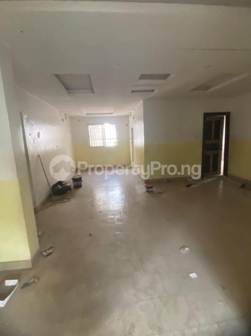 3 bedroom Flat / Apartment for rent Alagomeji Alagomeji Yaba Lagos