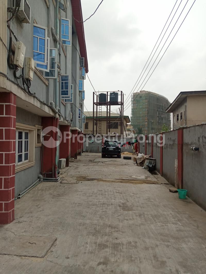 3 bedroom Flat / Apartment for rent Maryland LSDPC Maryland Estate Maryland Lagos - 3