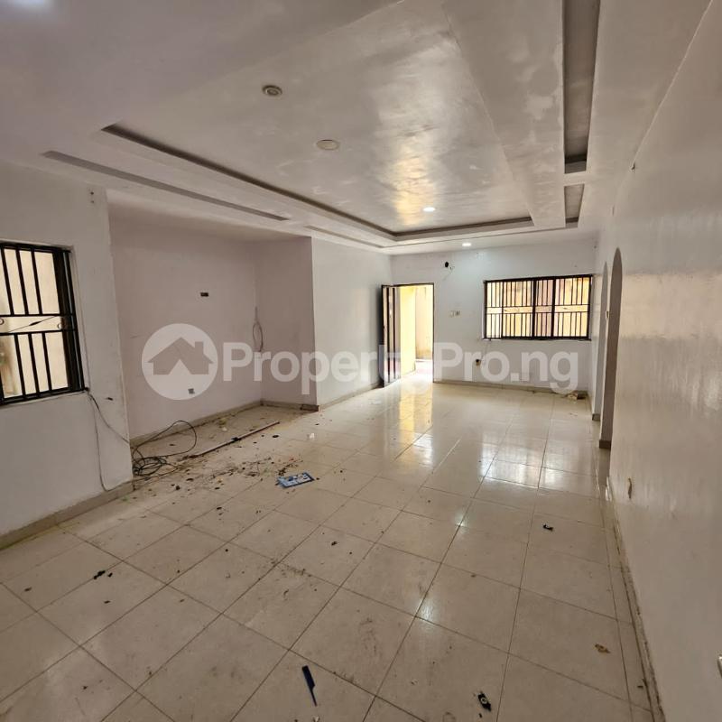 3 bedroom Flat / Apartment for rent Magodo GRA Phase 2 Kosofe/Ikosi Lagos