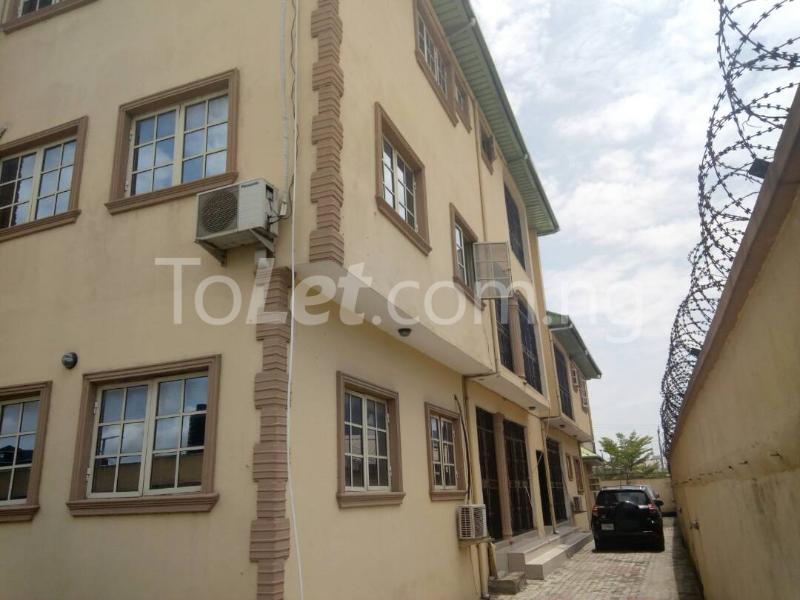 3 bedroom Flat / Apartment for rent 9, Abioro Street, Ikate Elegushi, Off Oba Yekini Elegushi Road, Lekki, Lagos Ikate Lekki Lagos
