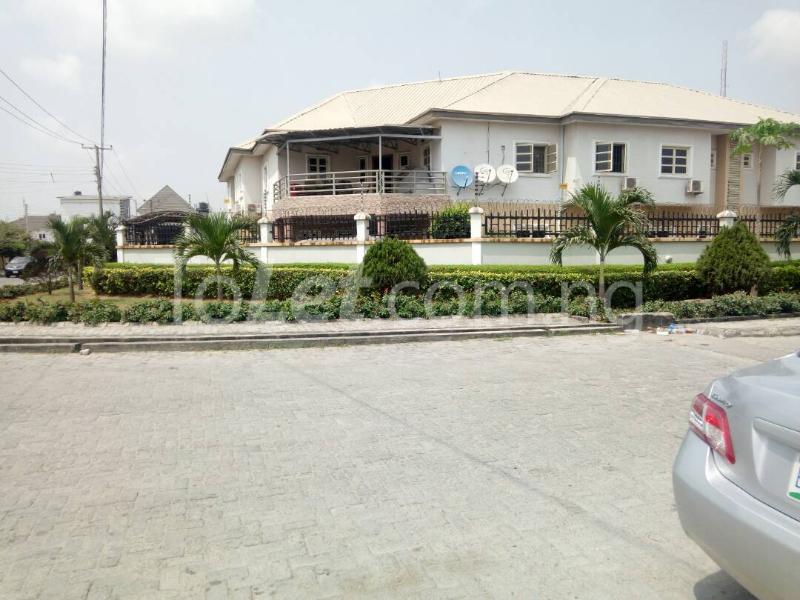 3 bedroom Flat / Apartment for rent Phase 1 Lekki Phase 1 Lekki Lagos