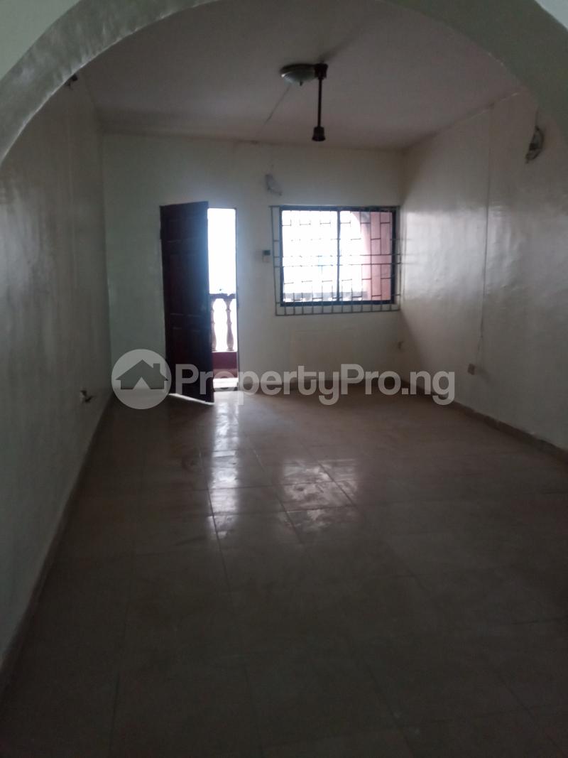 3 bedroom Flat / Apartment for rent Folagoro Fola Agoro Yaba Lagos