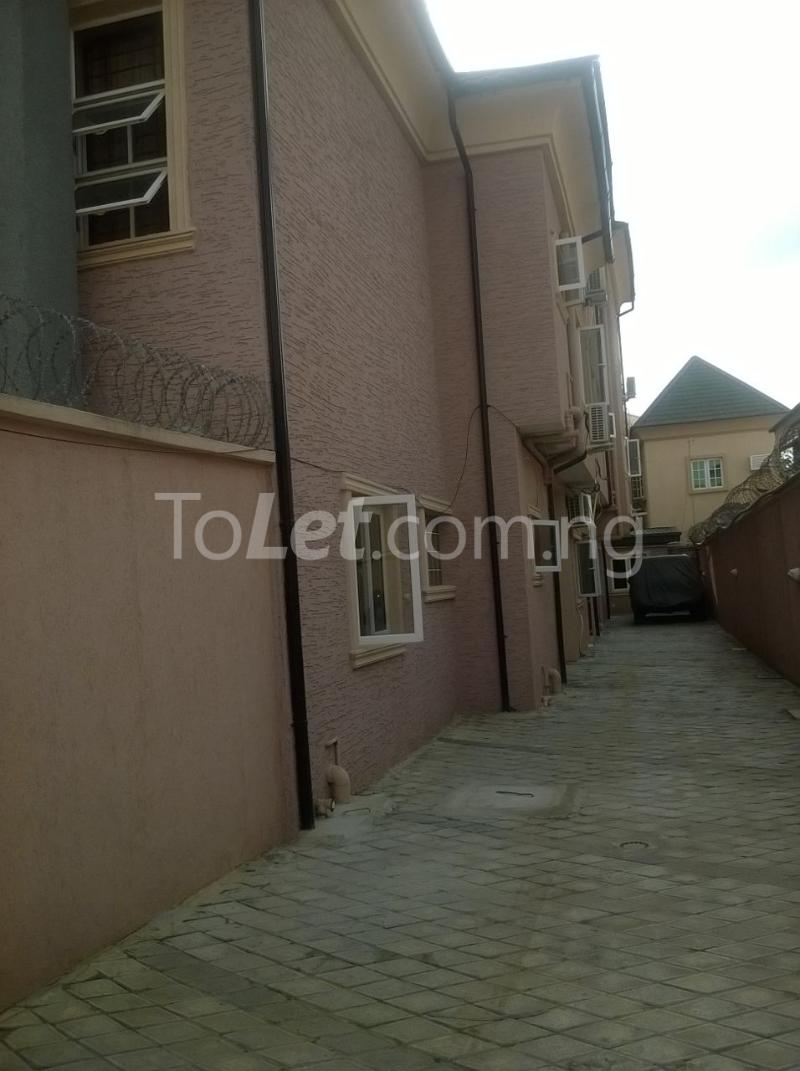 3 bedroom Flat / Apartment for rent No. 6 Niyi Ogunbamijo, Ajao Estate Isolo Lagos