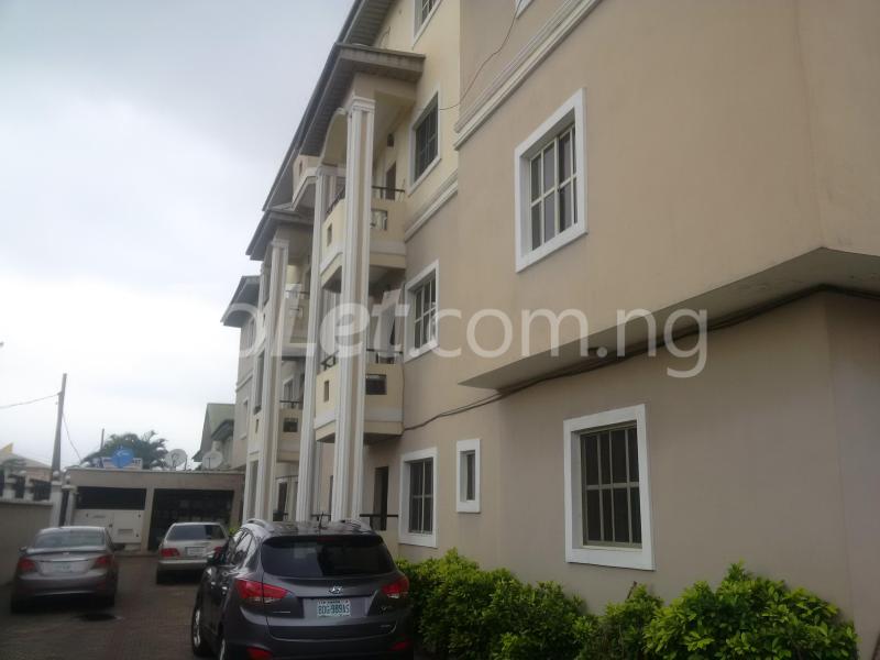 3 bedroom Flat / Apartment for rent Lekki Epe Expressway Lagos