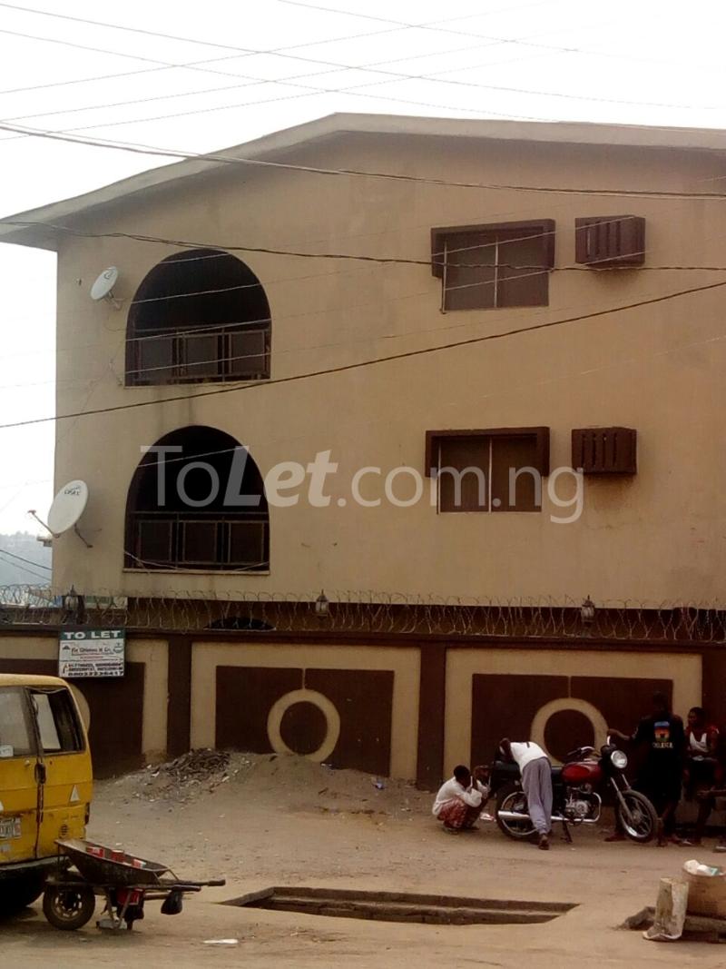 3 bedroom Flat / Apartment for rent 2 Ajayi Road, Onike Yaba Lagos