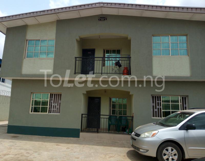 3 bedroom Flat / Apartment for rent   Akowonjo Alimosho Lagos