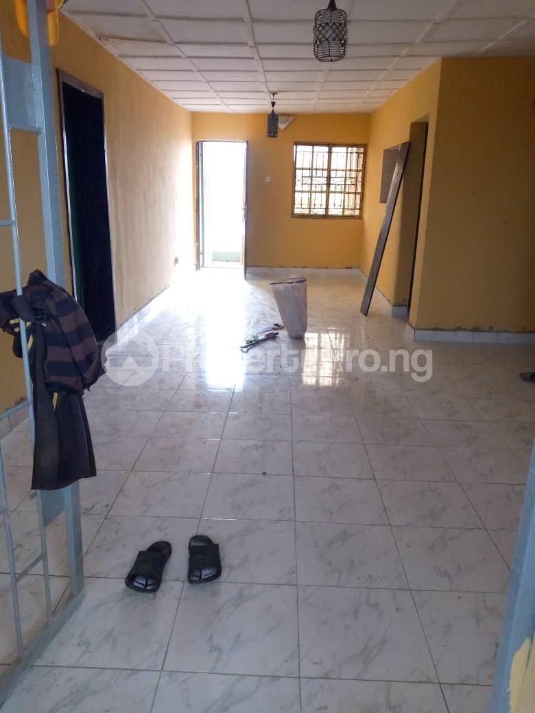 3 bedroom Flat / Apartment for rent Slightly Off First Bank/ogunnusi Road Berger Ojodu Lagos