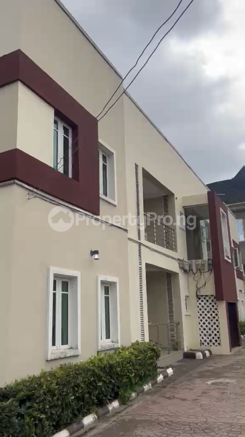 3 bedroom Flat / Apartment for rent Kolapo Ishola Gra Akobo Ibadan Oyo