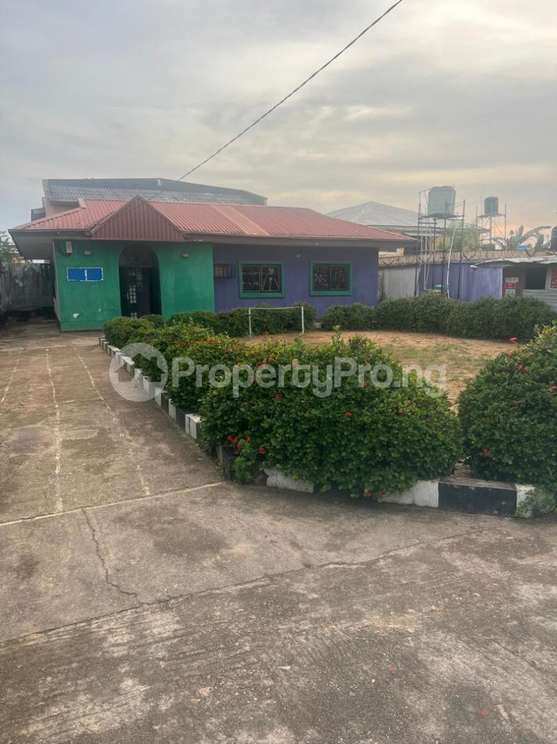3 bedroom House for sale Canale Estate Ago palace Okota Lagos