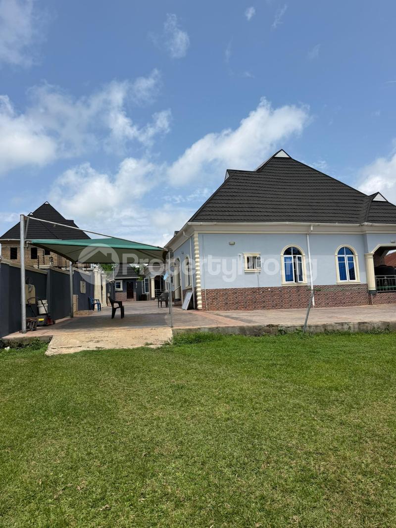 3 bedroom House for sale Jankata ,kuola Area Akala Express Ibadan Oyo