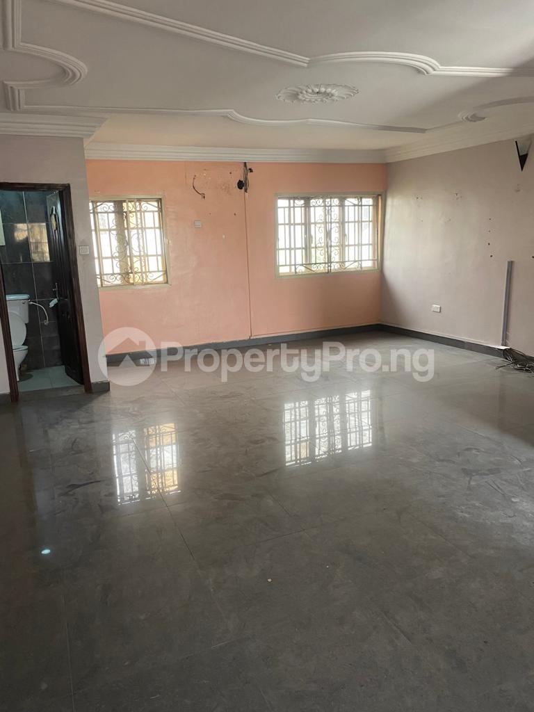 3 bedroom House for rent Soluyi Gbagada Lagos