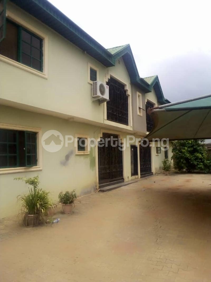 3 bedroom Flat / Apartment for rent Graceland Estate, Abule Odu Egbeda Egbeda Alimosho Lagos