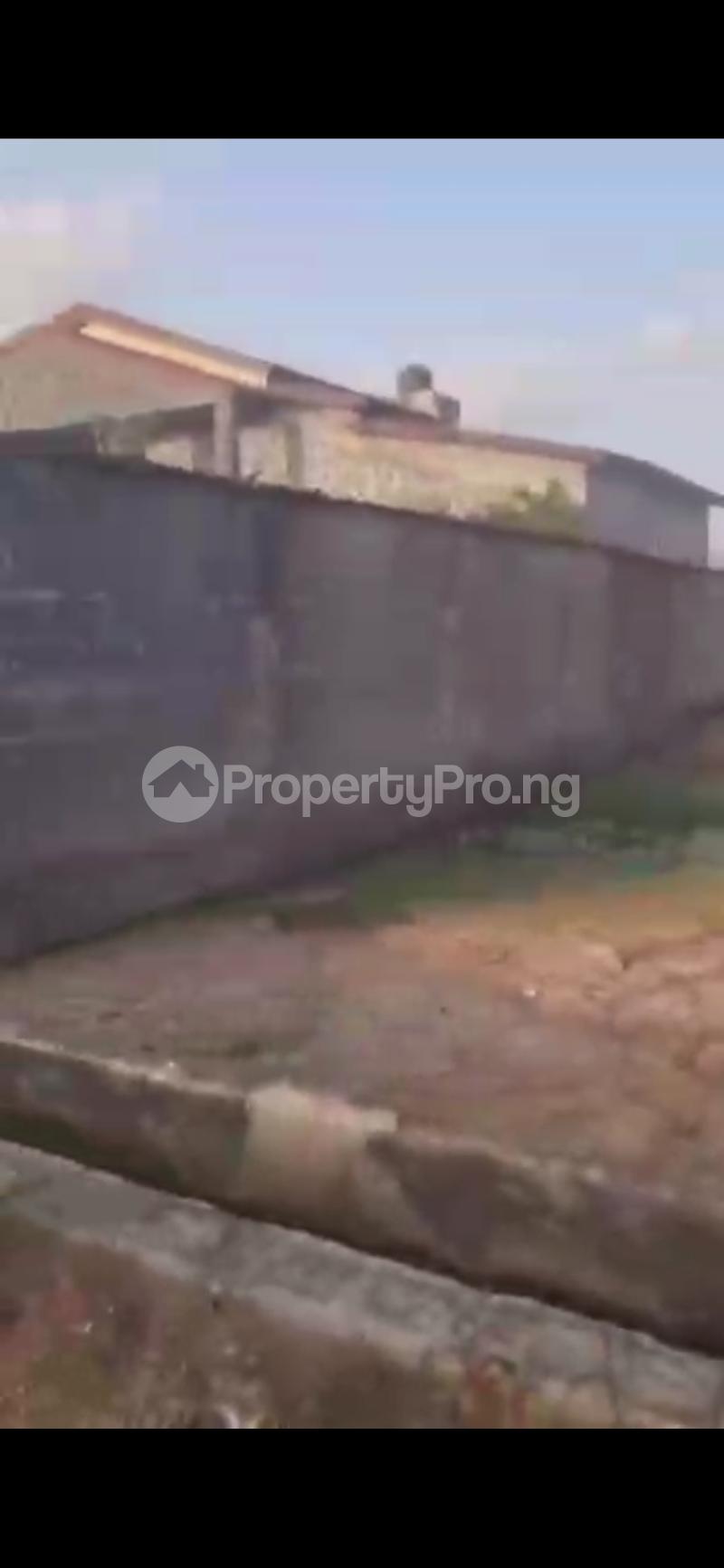3 bedroom House for sale Marshy Hills Estate (akins) Ado Road Ajah Lagos