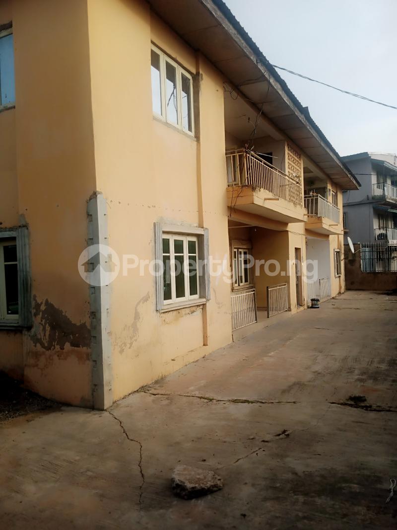 3 bedroom House for rent No 20, Bello Street Felele Challenge Ibadan Oyo