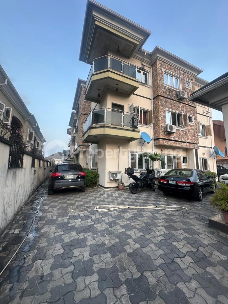 3 bedroom House for rent Millenuim/UPS Gbagada Lagos
