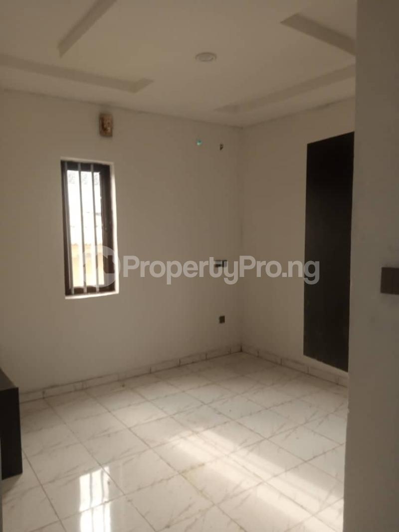 3 Bedroom Flat / Apartment in OkeIra Ogba Lagos Flat / Apartment for